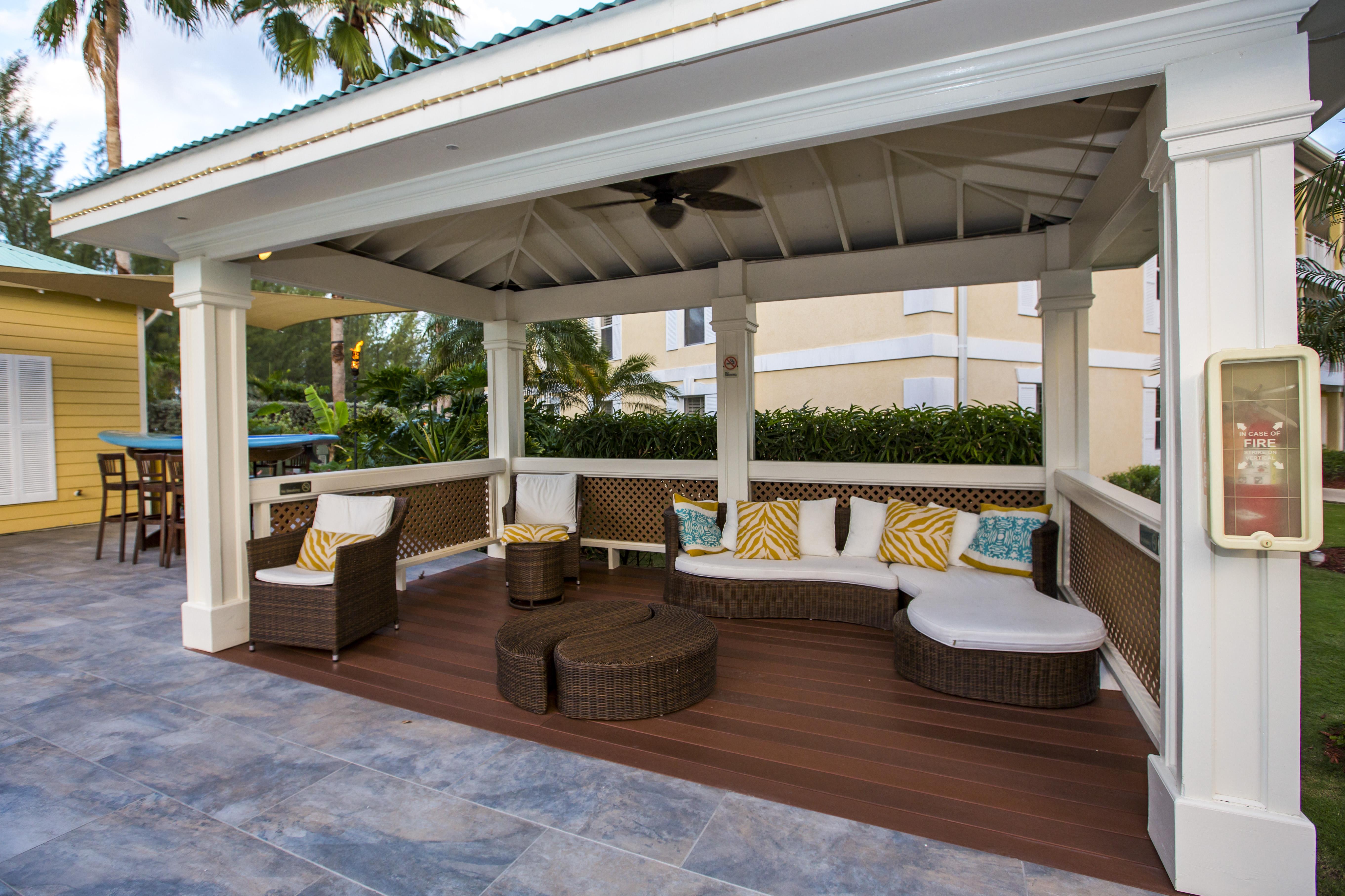 Sunshine Suites Resort West Bay Exterior foto