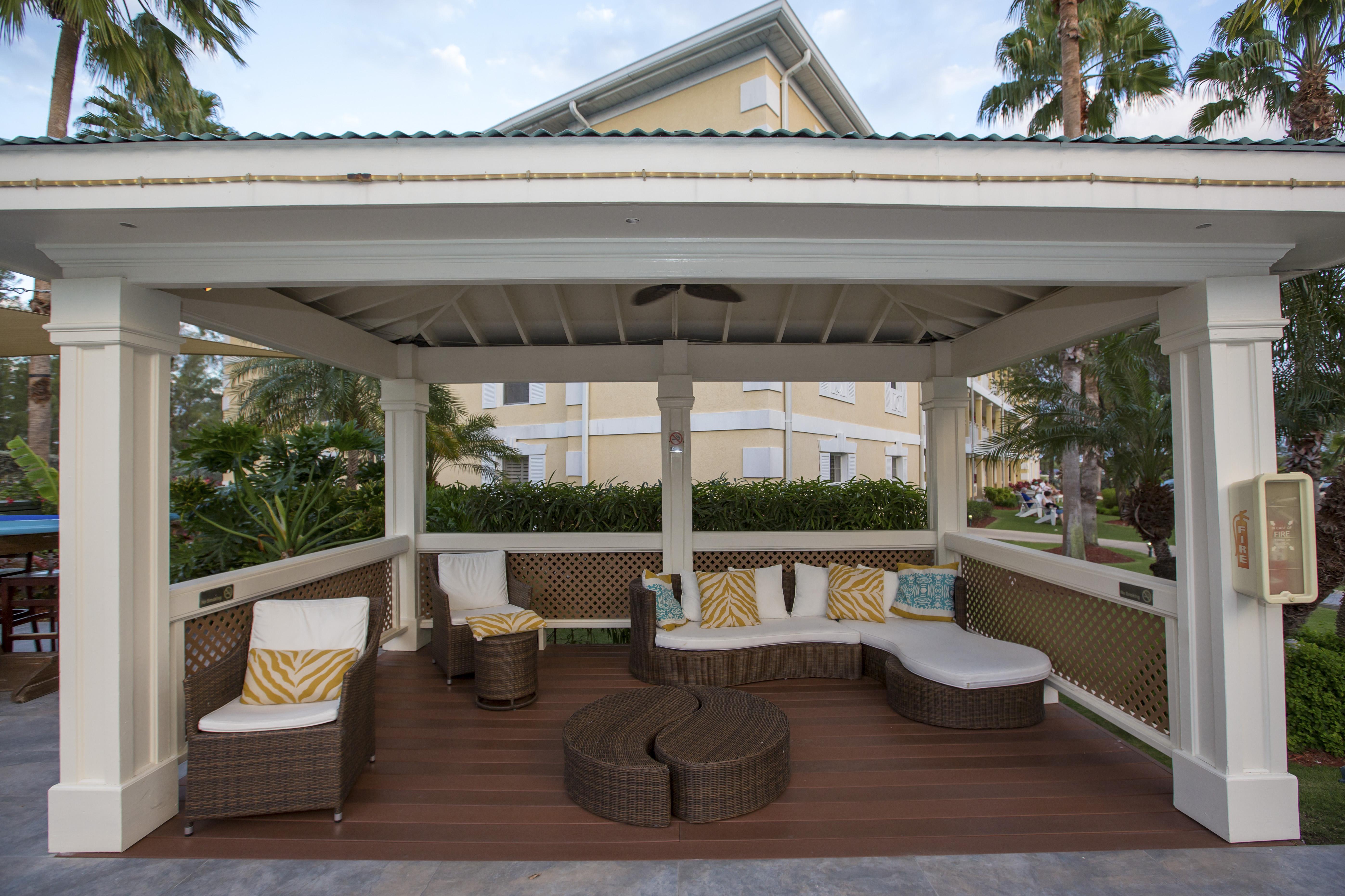 Sunshine Suites Resort West Bay Exterior foto