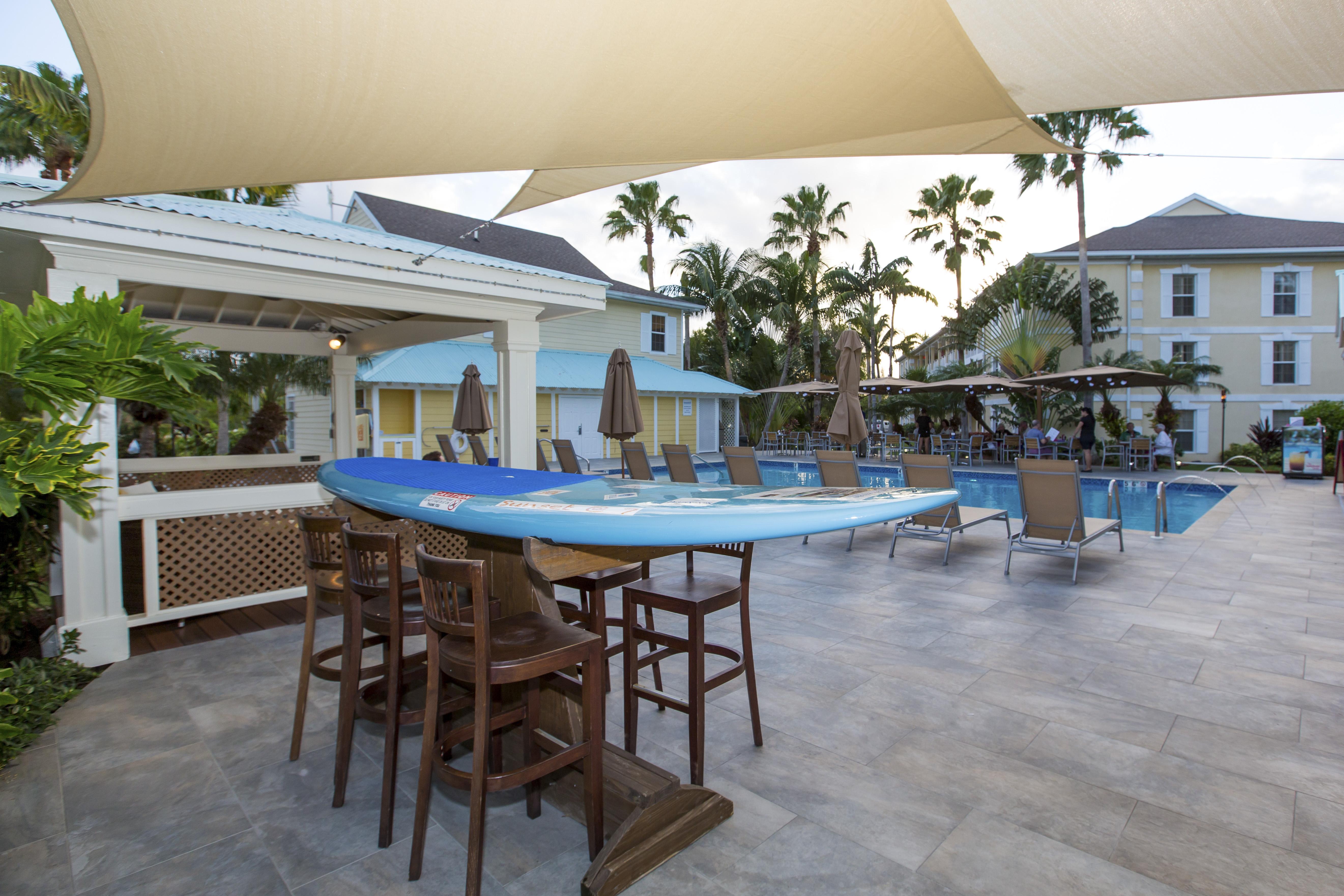 Sunshine Suites Resort West Bay Exterior foto